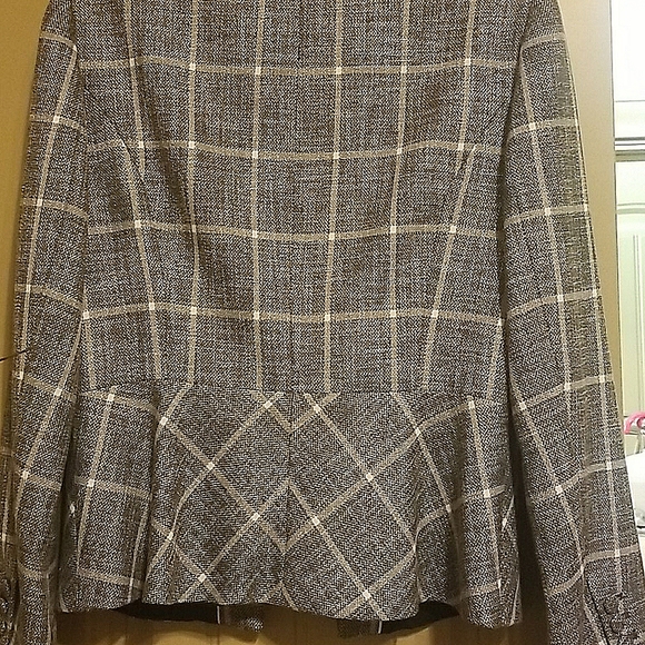 Jacket - Picture 4 of 5